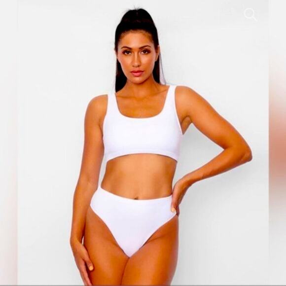 Frederick’s of Hollywood Vedra Bikini Swim Set White High Leg Hip Cheeky NWT - Picture 2 of 8